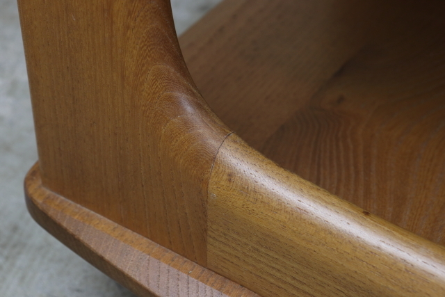 アーコール　ercol　パンドラボックス　コーヒーテーブル　キャスター付き