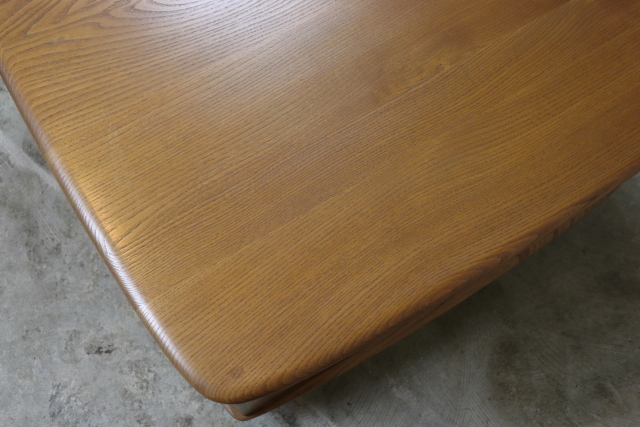 アーコール　ercol　パンドラボックス　コーヒーテーブル　キャスター付き