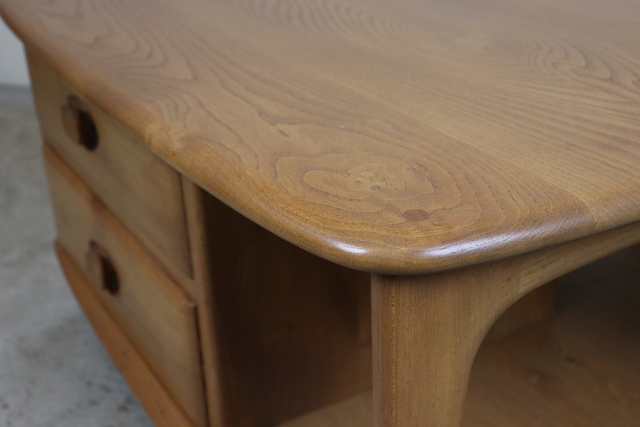 アーコール　ercol　パンドラボックス　コーヒーテーブル　キャスター付き