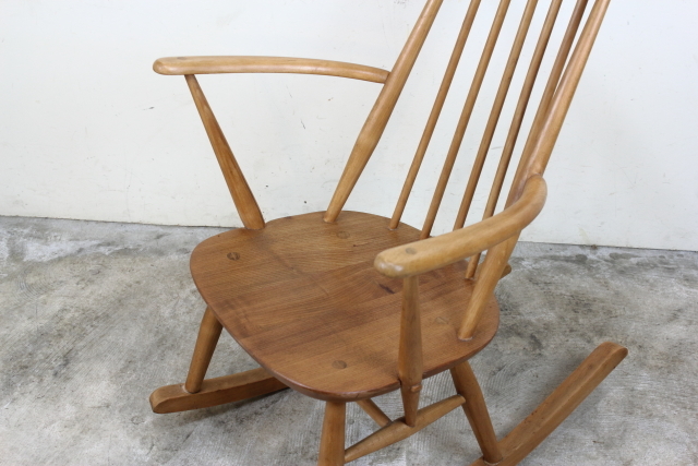ERCOL/アーコール ゴールドスミスチェア イギリス イギリス アーコール社 ercol ゴールドスミスロッキングチェア