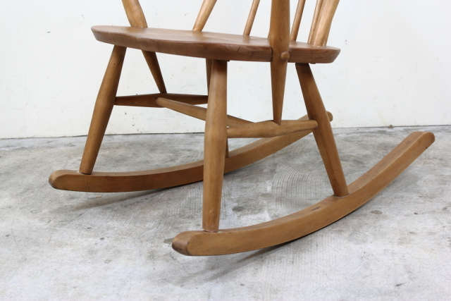 イギリス アーコール社 ercol ゴールドスミスロッキングチェア そ12-1