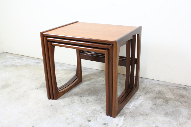 G－PLAN　ジープラン　ネストテーブル