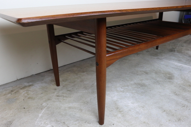 G-PLAN,ジープラン,ラーセン,ラック付コーヒーテーブル,センターテーブル,チーク,ヴィンテージ家具