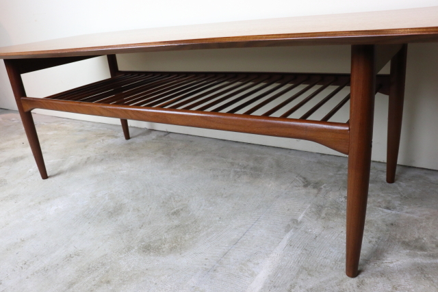 G-PLAN,ジープラン,ラーセン,ラック付コーヒーテーブル,センターテーブル,チーク,ヴィンテージ家具