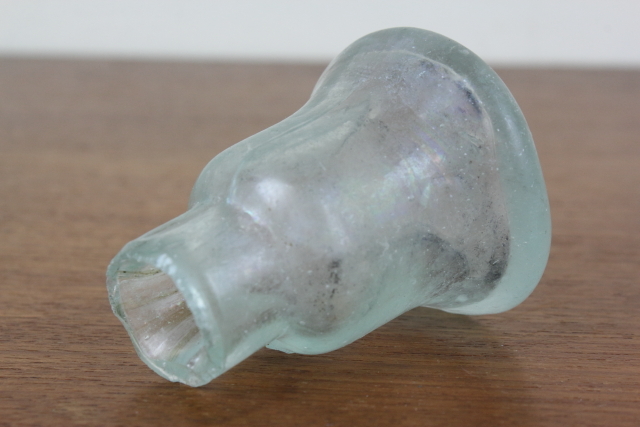 イギリス　アンティーク　インク瓶　一輪挿し　花瓶　ボトル　フラワーベース