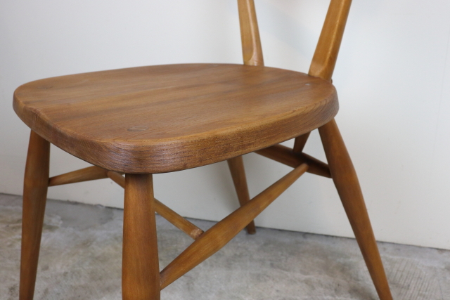 ercol アーコール　スタッキングチェア　グリーンドット　レア　ダイニングチェア　スクールチェア