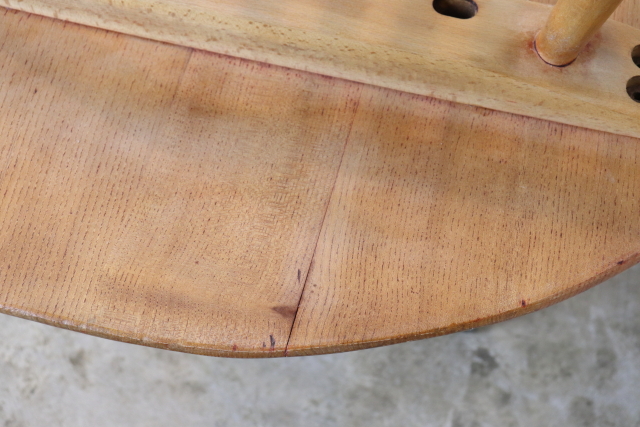 ercol アーコール　ラック付コーヒーテーブル　センターテーブル　ラウンドテーブル　ヴィンテージ　イギリス