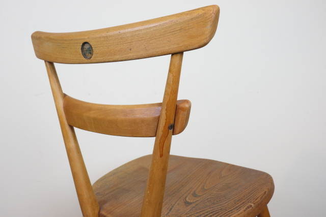 ercol アーコール　スタッキングチェア　ブルードット　スクールチェア　チャイルドチェア