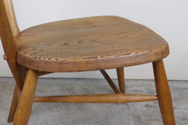 ercol アーコール　スタッキングチェア　ブルードット　スクールチェア　チャイルドチェア