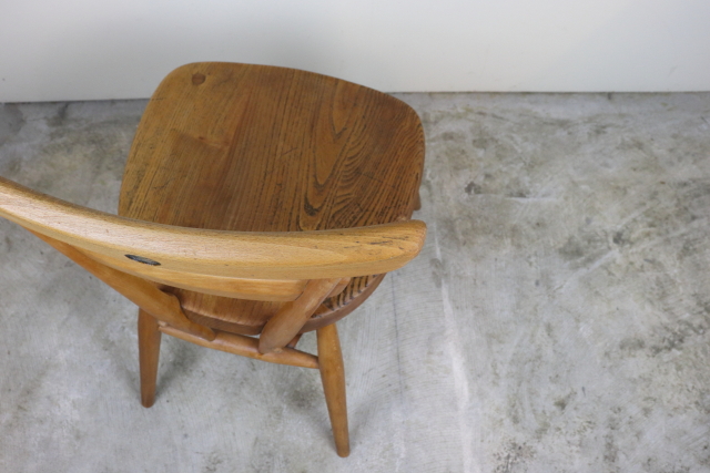 ercol アーコール　スタッキングチェア　ブルードット　スクールチェア　チャイルドチェア