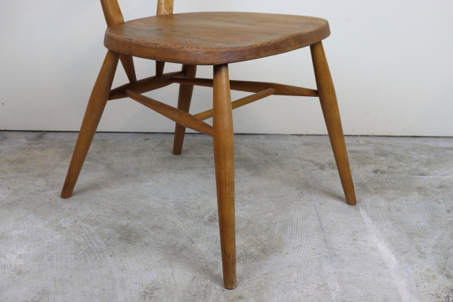 ercol アーコール　スタッキングチェア　ブルードット　スクールチェア　チャイルドチェア