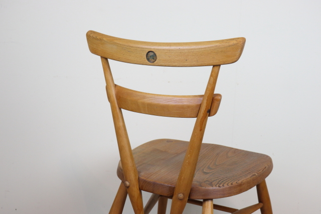ercol アーコール　スタッキングチェア　ブルードット　スクールチェア　チャイルドチェア
