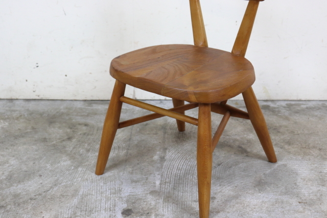 ercol　アーコール　ホワイトドットチェア　スタッキングチェア　チャイルドチェア　レア