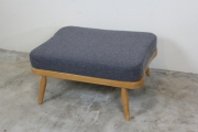 ercol　アーコール　オットマン　フットスツール