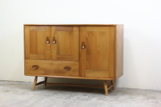 ercol　アーコール　脚付きサイドボード　レア
