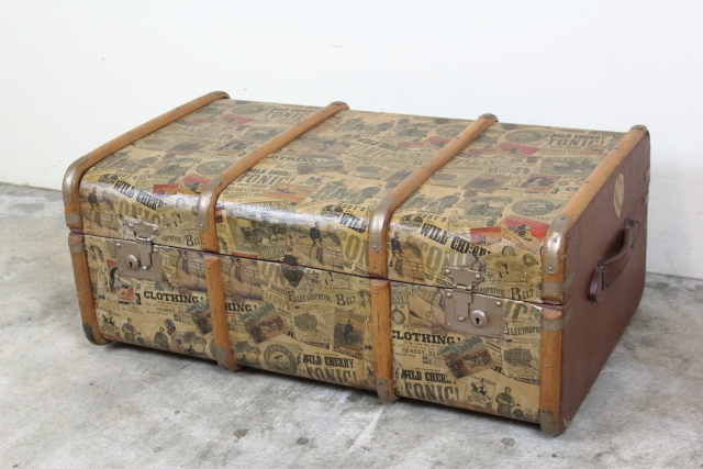 イギリス　アンティーク　トランク