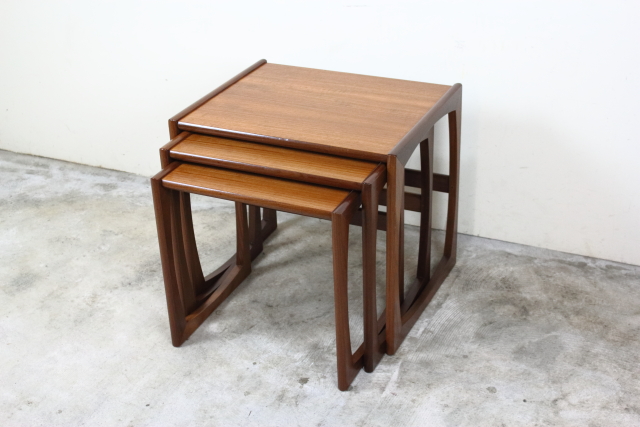 G－PLAN　ジープラン　ネストテーブル