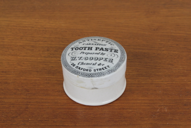 TOOTH PASTE　トゥースペーストジャー　歯磨き粉　陶器ポット　イギリス　アンティーク