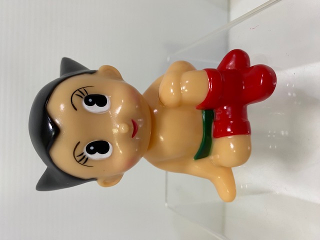 鉄腕アトム☆座り☆ソフビ人形☆貯金箱 ９．３ｃｍ 版権有 アニメ 現状 【AT2163】