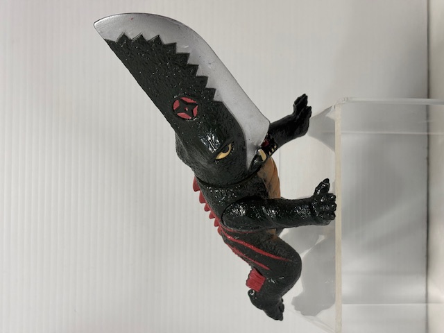 バンダイ☆大悪獣ギロン☆ソフビ人形 頭～足２２．５ｃｍ 1994 当時物 版権有 JAPAN 現状【AT2645】