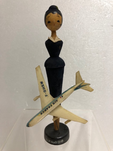 昭和レトロ☆東京国際空港☆キャビンアテンダント CA こけし 人形 １４．３ｃｍ 当時物 現状 【AT429】