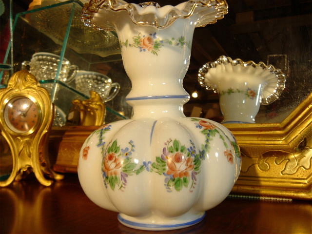 フェントン社　シルバークレスト　ハンドペイントローズのフラワーベース 【AWG0033】