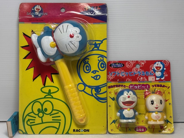 ２点セット☆ドラえもんハンマー☆長さ２３．０ｃｍ☆ドラえもん・ドラミちゃん☆ソフビ人形 ７．３ｃｍ 当時物 版権有 アニメ 現状【RT0166】