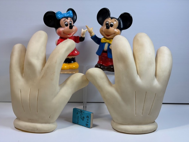 レア☆1986年☆シーザー社製☆ミッキーマウス グローブ☆ラバー製 ２２．０ｃｍ 当時物 ディズニー 現状 【RT0335】