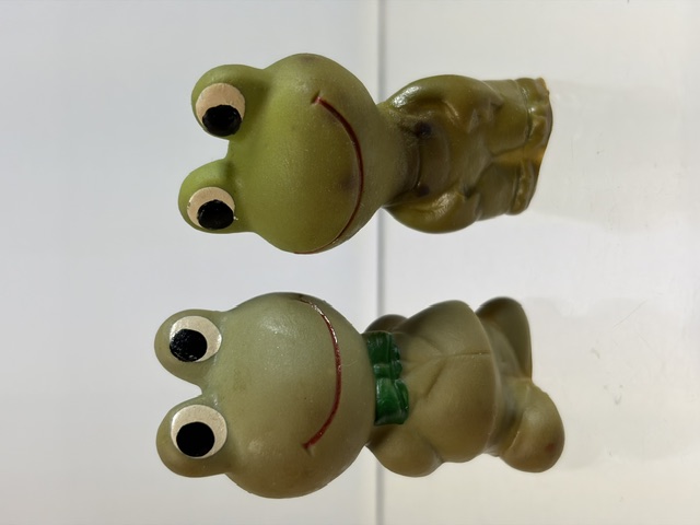 ２体セット☆コルゲンコーワ☆パパ・子供☆ケロちゃん☆ソフビ人形 ５．５ｃｍ 企業物 非売品 現状【RT0571】