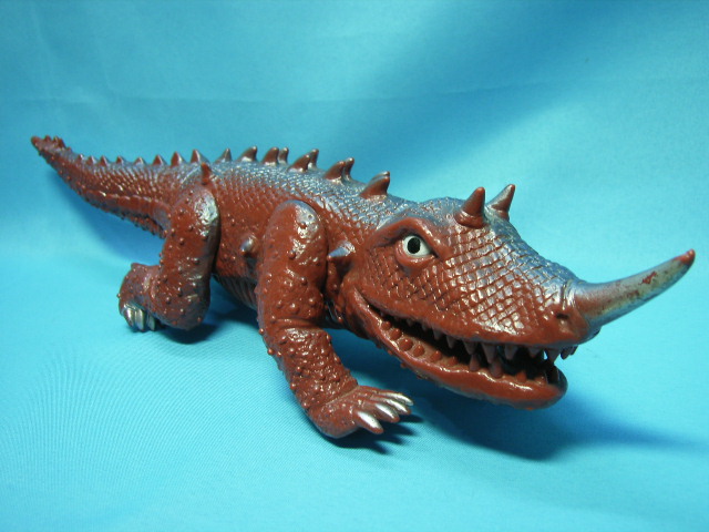 バンダイ☆怪獣バルゴン(ガメラ)☆ソフビ人形 長さ 28．5cm 当時 