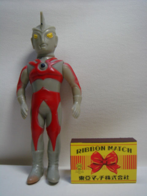 ブルマァク ウルトラマンエース ソフビ人形 15.2cm 当時 ブルマァク ウルトラマンエース ソフビ人形 15.2cm 当時