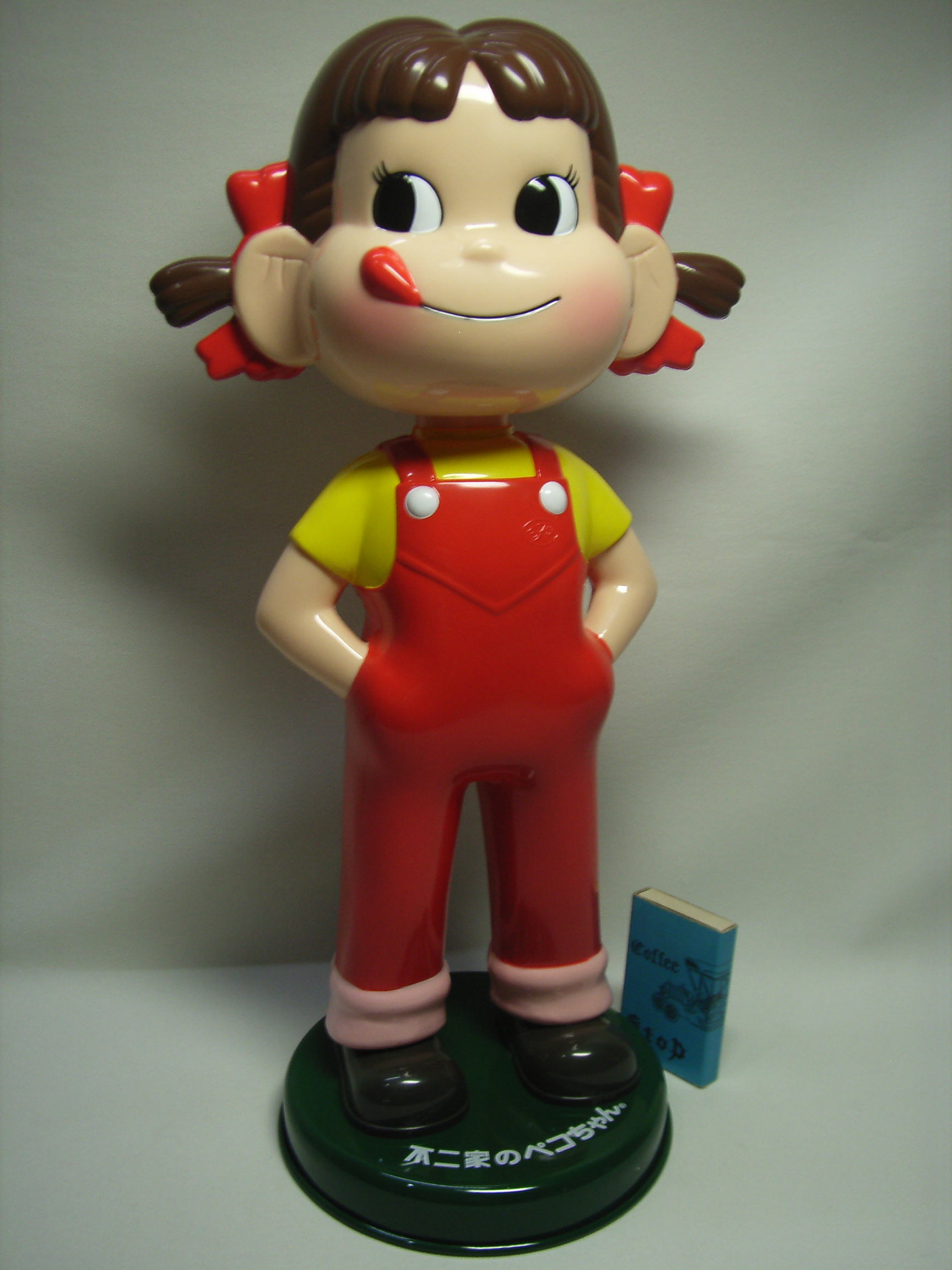 不二家 ペコちゃん人形(首ふり)(□27-09-08) 奥ゆかしく 