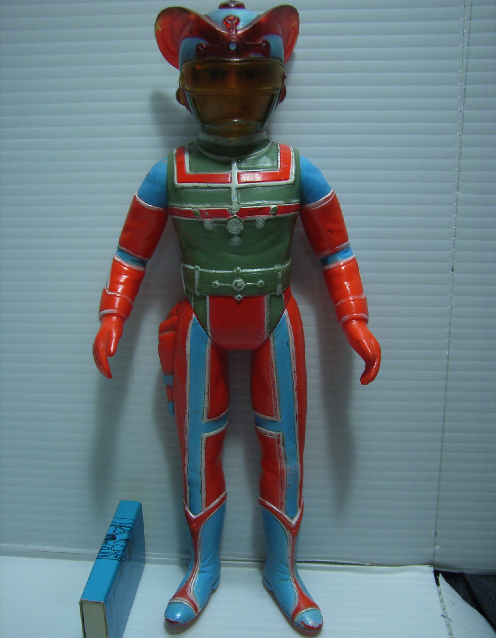 レア☆ブルマァク ウルトラマンタロウ ZAT 男性隊員 ソフビ人形 