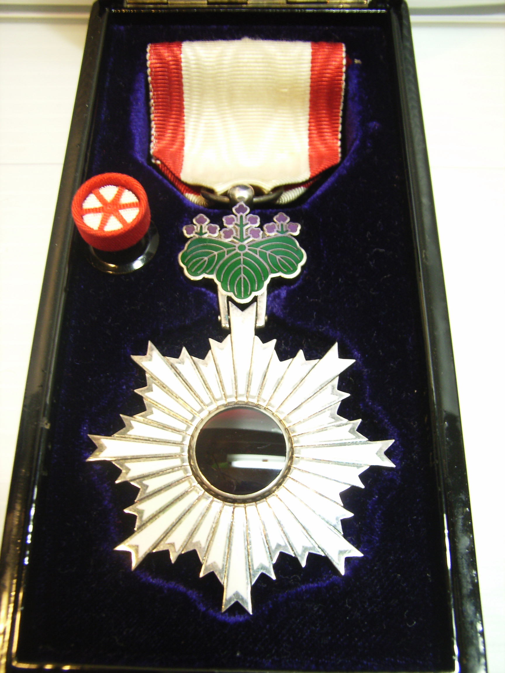 美品☆勲章 勲六単光旭日章 日本軍 ケース旧書体 記章 現状　【TO2694】