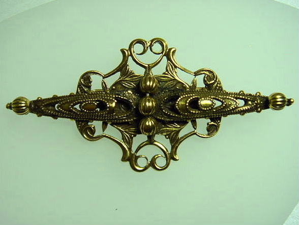ヴィンテージ　コスチュームジュエリー　ロバート・オリジナルブローチ【VJ140】