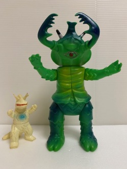 当時物 ブルコング ソフビ 名高い ウルトラ怪獣 (自立しません) 