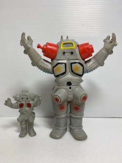 キングジョー☆ソフビ人形 21．5cm スタンダード 当時物 