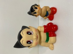 大きい☆鉄腕アトム☆記念☆ソフビ人形☆貯金箱 16．0cm