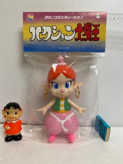 開封品☆袋入・タグ付☆アクビちゃん☆ハクション大魔王☆ソフビ