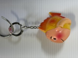 パトラ☆およげ！たいやきくん☆昭和レトロ☆ソフビ人形 ５．３ｃｍ 当時物 版権有 JAPAN 現状【RT0438】