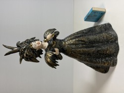 大きい☆美空ひばり☆昭和レトロ☆復帰コンサート衣装☆陶器製☆人形 ２６．０ｃｍ  歌手 当時物 現状 【RT0467】