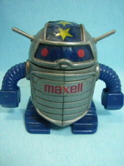 マクセル MAXELL ロボット人形 6．1cm 当時物 企業物 非売品