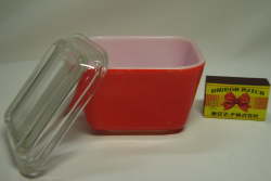 オールドパイレックス　レッド　レフSサイズ　蓋付き　【TO2235】