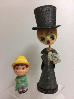 宝塚 TAKARAZUKA 人形 昭和レトロ 木台 21．0cm 当時物 現状