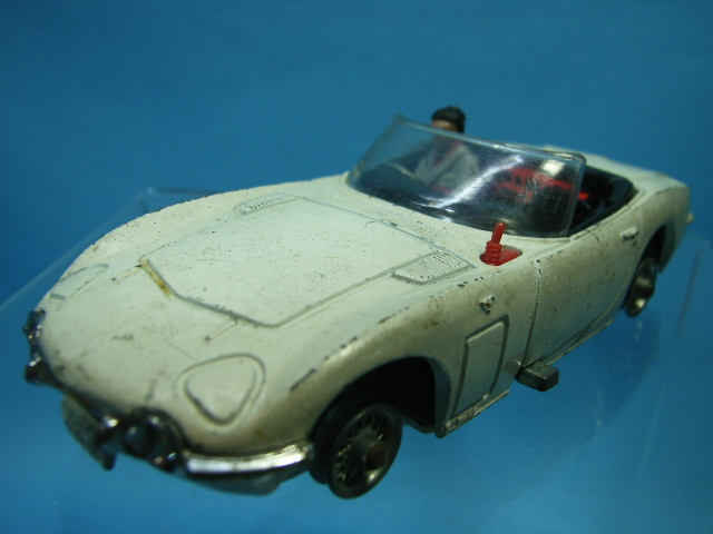 トヨタ２０００ｇｔ ジェイムスボンドカー ００７は二度死ぬ 放映当時モノ コーギー社製 現状