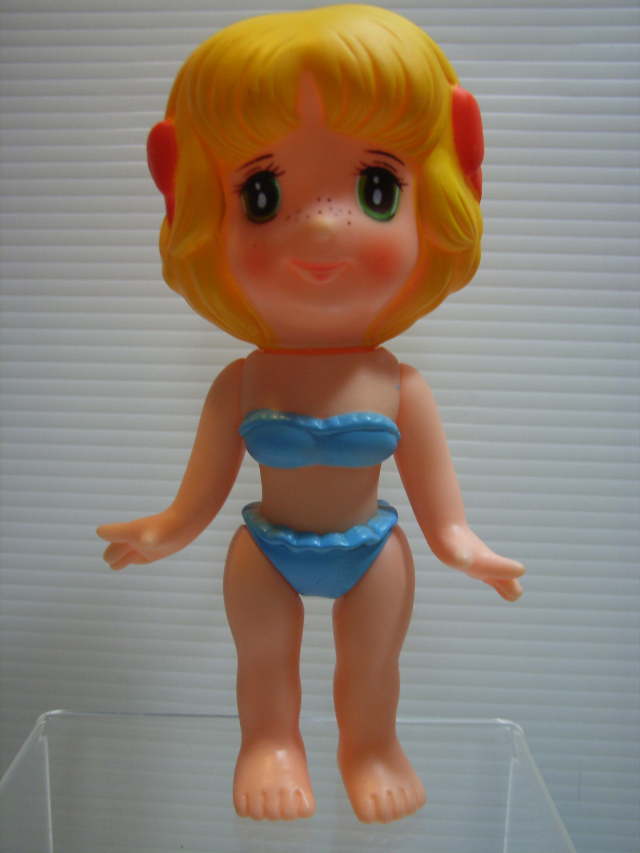 美品 キャンディキャンディ ソフビ人形 １４ ５ｃｍ 水着 詳細不明 現状 To2705