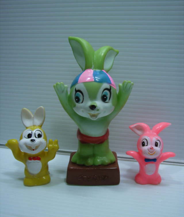 エスエス製薬 水泳 ピョンちゃん ソフビ人形（グリーン） 13．2cm