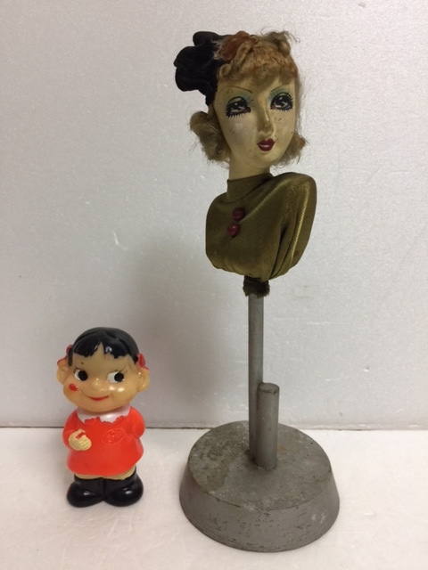 モダンガール ドール 人形 昭和レトロ 木台 ２２ ３ｃｍ １６０ｇ 当時物 現状 詳細不明