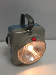 昭和レトロ☆ナショナル 懐中電灯 １０．５ｃｍ 当時物 JAPAN 現状 動作確認済 【TO3783】