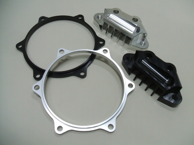 Φ320ローター対応キャリパーサポート（brembo 40mm対応）軽量  